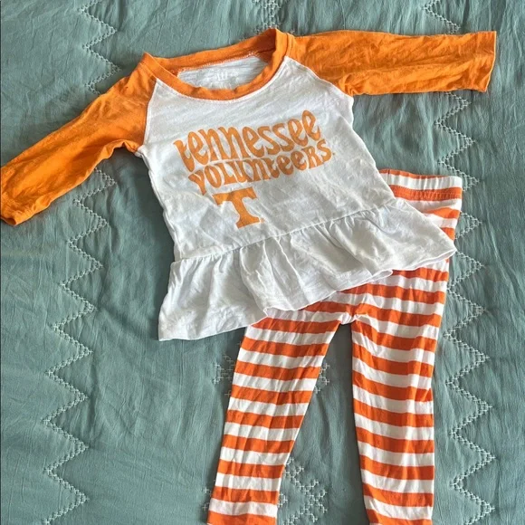 Tennessee Volunteers baby girl outfit - Orange and White size 6 months - Picture 2 of 3